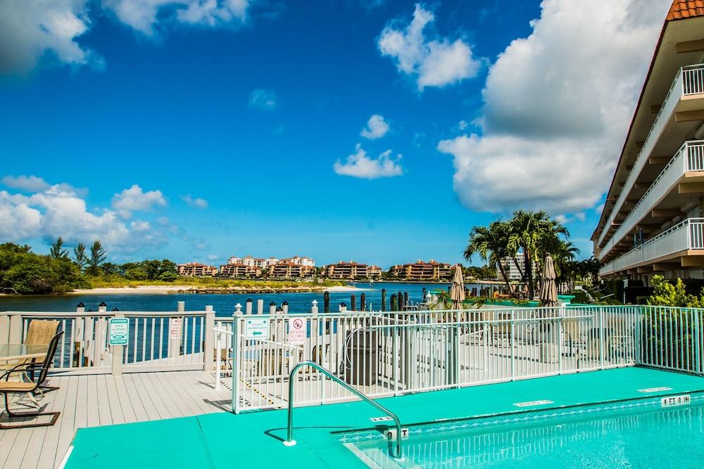 Motel The Boathouse Marco Island Exterior foto